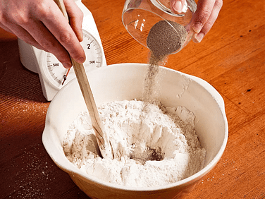 Wheat Flour (Maida) with Yeast Powder